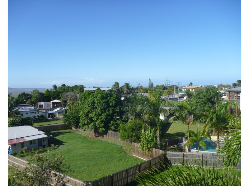 5/18 PACIFIC AVENUE, Tannum Sands QLD 4680