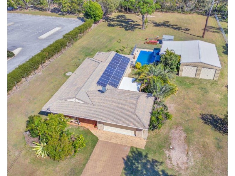 8 SILVERTON DRIVE, Tannum Sands QLD 4680