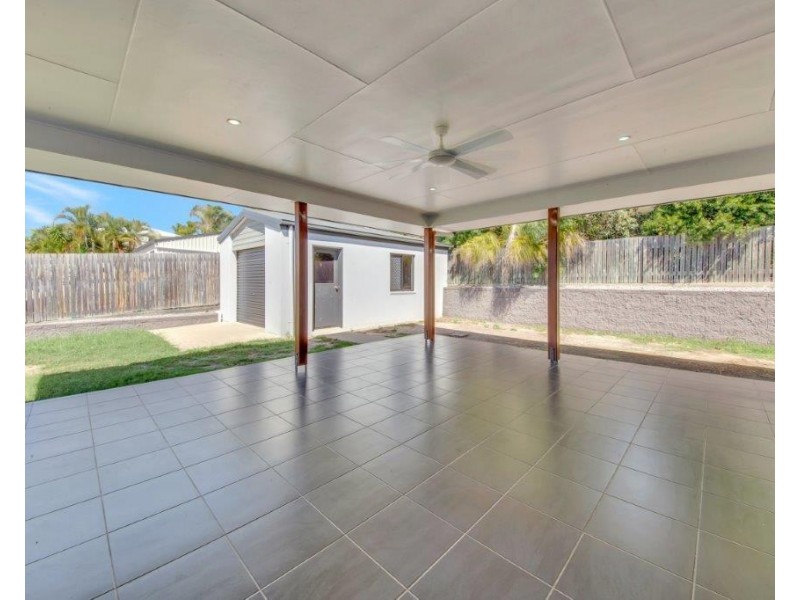 7 Tina Drive, Tannum Sands QLD 4680