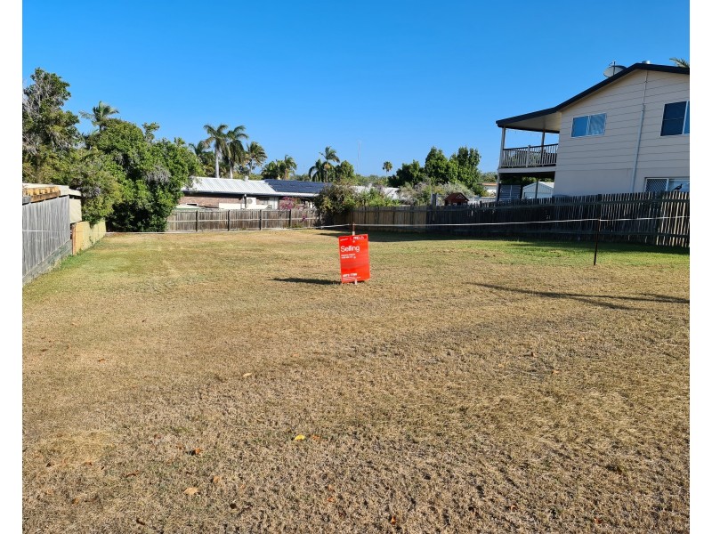 6 POLMAISE STREET, Boyne Island QLD 4680