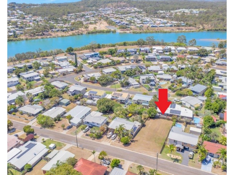 6 POLMAISE STREET, Boyne Island QLD 4680