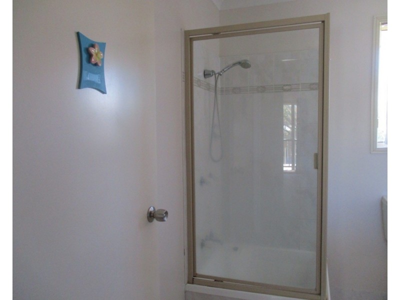 4/6 HAMPTON DRIVE, Tannum Sands QLD 4680