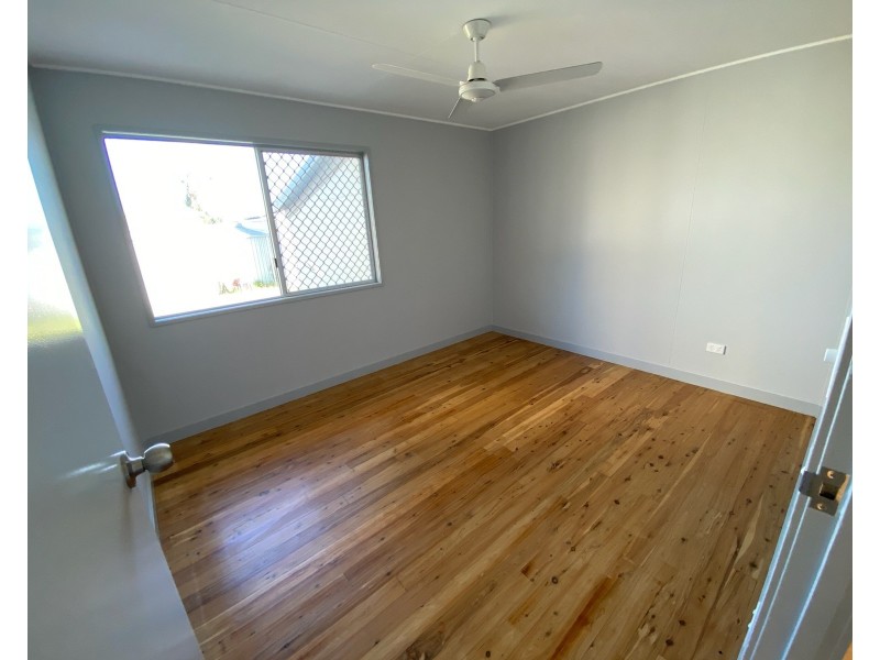 4 HENDERSON STREET, Miriam Vale QLD 4677