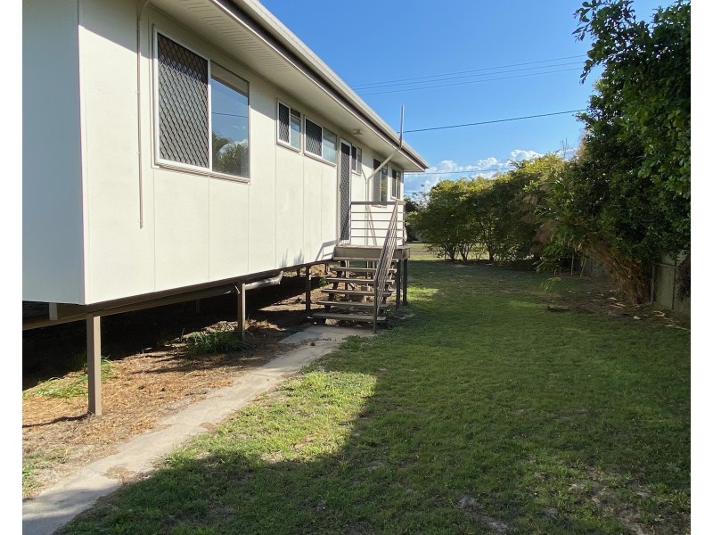 4 HENDERSON STREET, Miriam Vale QLD 4677