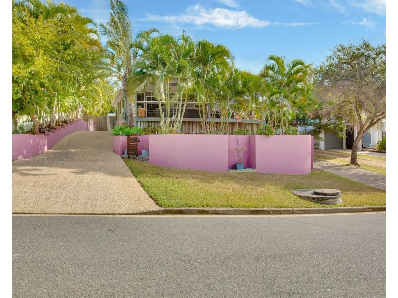 18 TREVALLY STREET, Tannum Sands QLD 4680