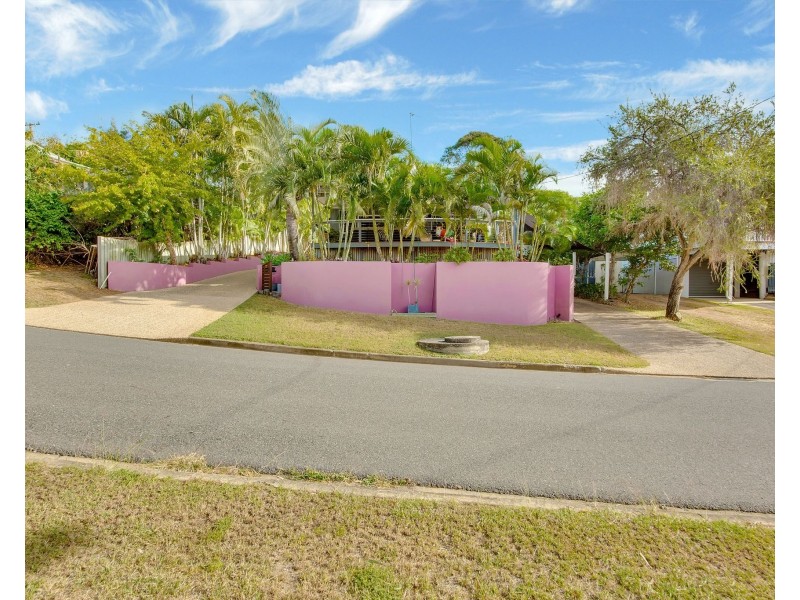 18 TREVALLY STREET, Tannum Sands QLD 4680