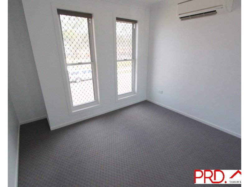 2/2 HARMONY DRIVE, Clinton QLD 4680