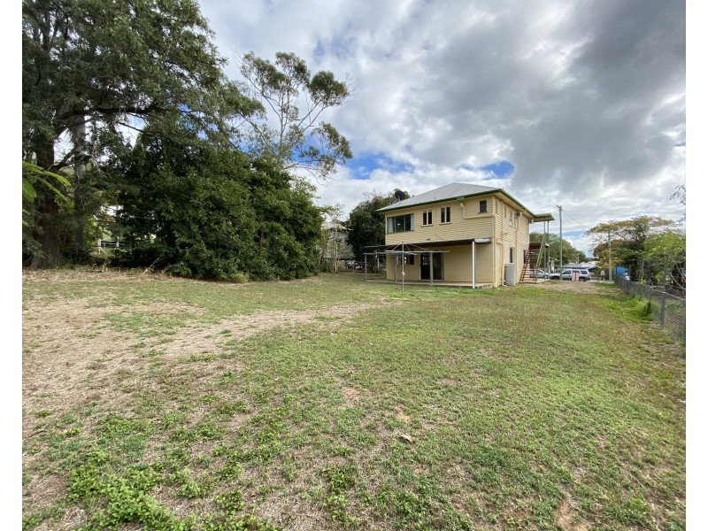 9 Margaret Street, South Gladstone QLD 4680