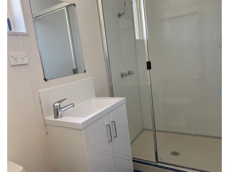 9 Margaret Street, South Gladstone QLD 4680