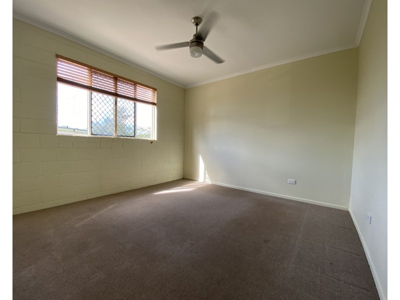 9 Margaret Street, South Gladstone QLD 4680