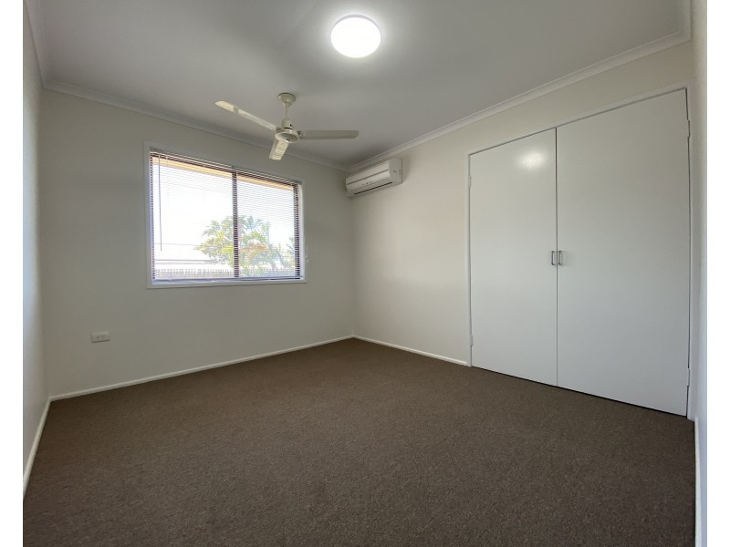 100 Malpas Street, Boyne Island QLD 4680