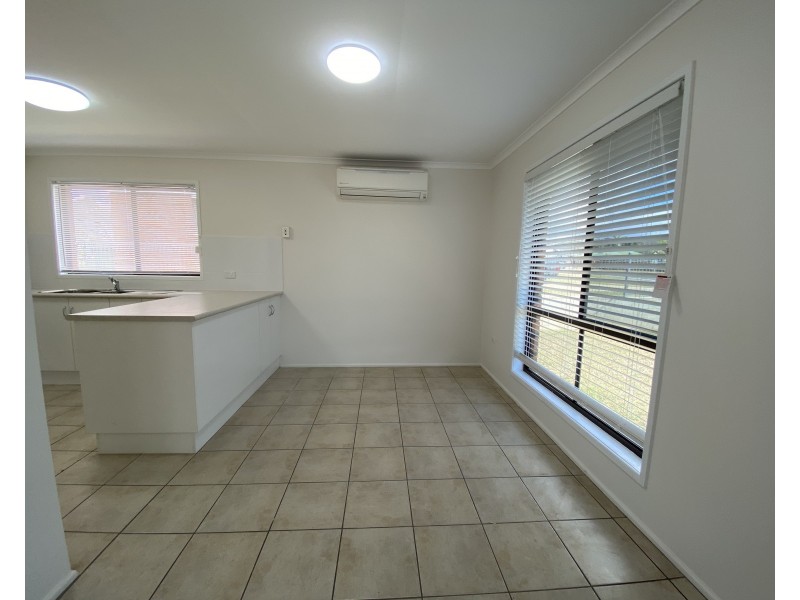 100 Malpas Street, Boyne Island QLD 4680