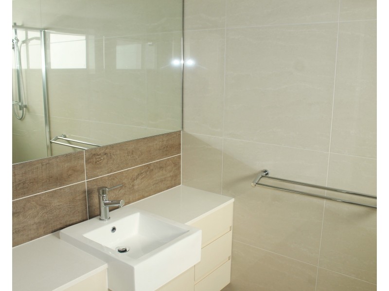 104/10 WYNDHAM AVENUE, Boyne Island QLD 4680