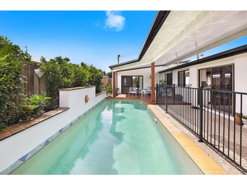 12 Dalpura Street, Buddina QLD 4575