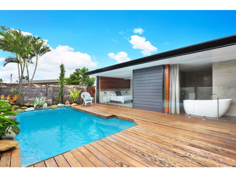 29 Point Cartwright Drive, Buddina QLD 4575