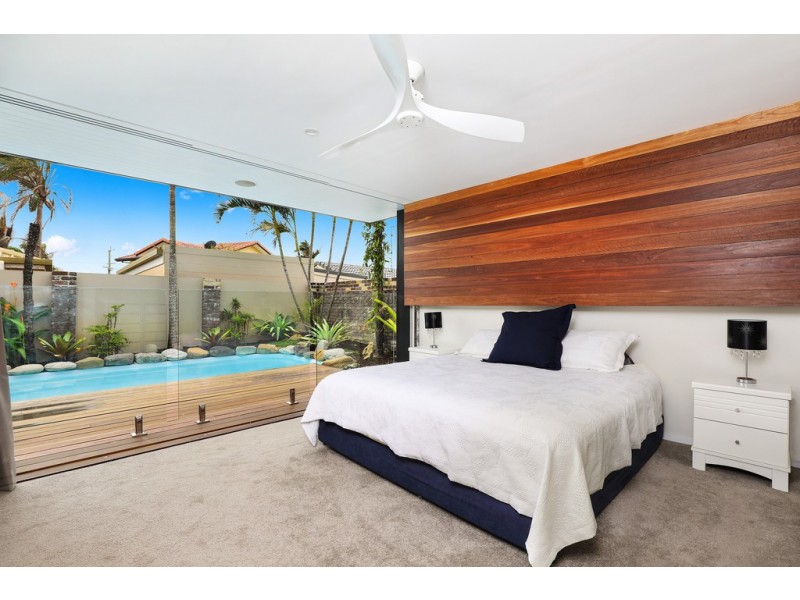 29 Point Cartwright Drive, Buddina QLD 4575