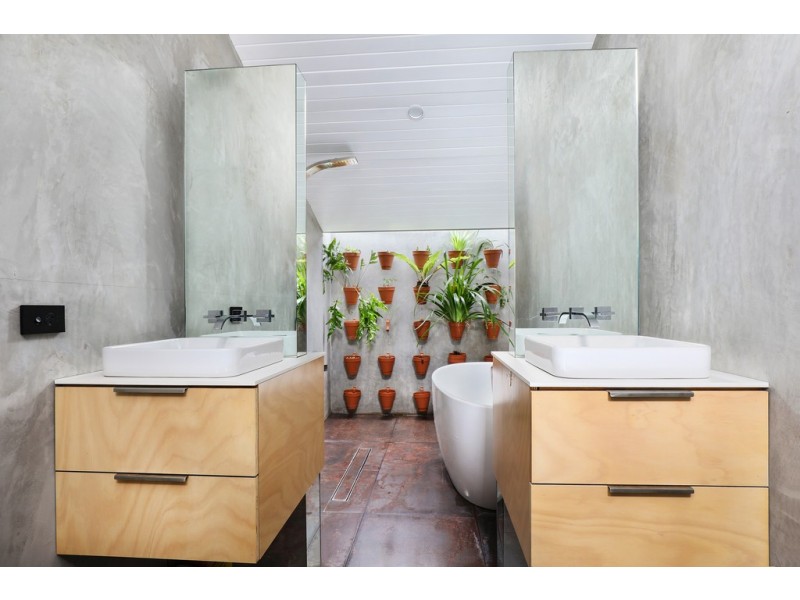 29 Point Cartwright Drive, Buddina QLD 4575