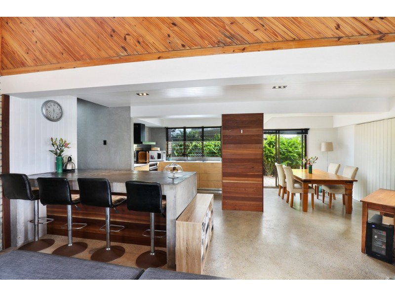 29 Point Cartwright Drive, Buddina QLD 4575