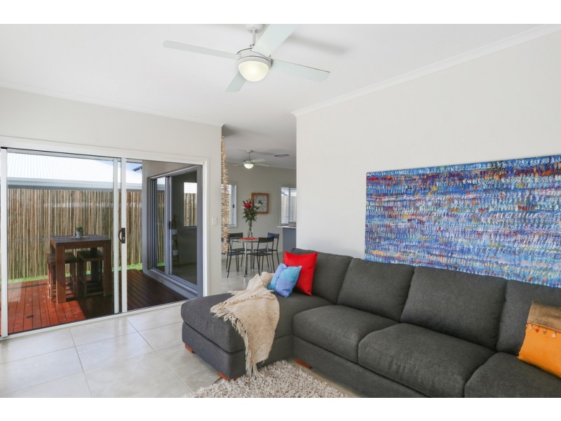 15 Bayou Street, Birtinya QLD 4575