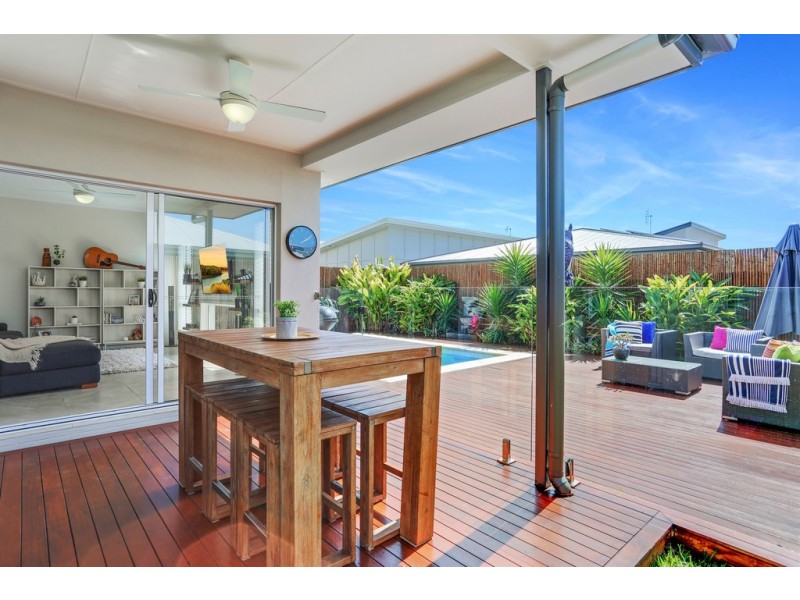 15 Bayou Street, Birtinya QLD 4575