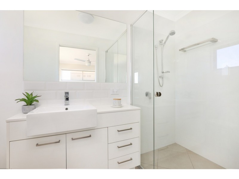 5/5 Boorook Street, Buddina QLD 4575