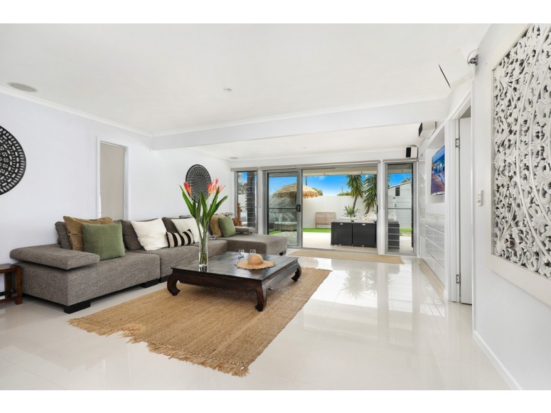 6 Mungala Street, Buddina QLD 4575