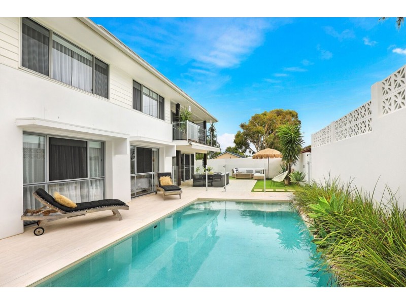 6 Mungala Street, Buddina QLD 4575