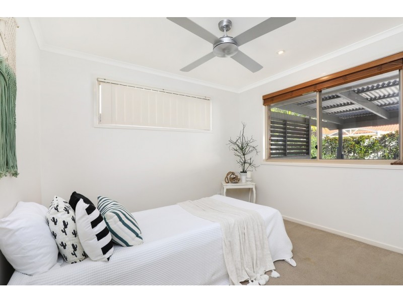 6 Boorook Street, Buddina QLD 4575