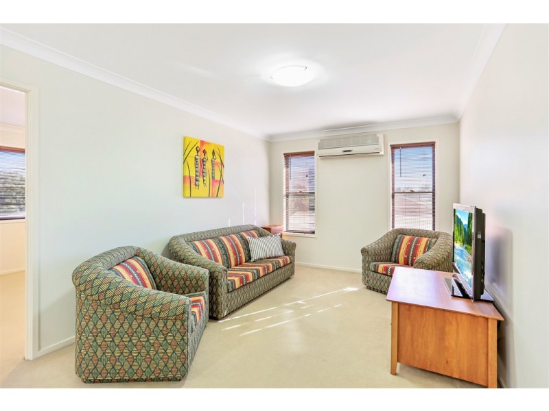 2 Barellen Avenue, Buddina QLD 4575