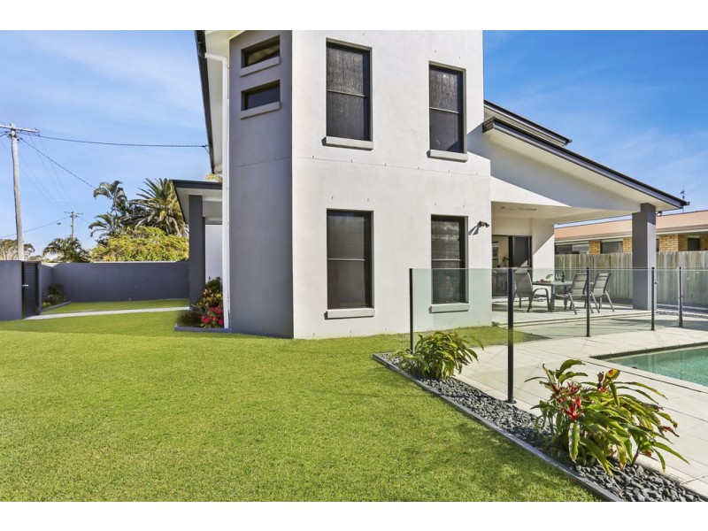 2 Barellen Avenue, Buddina QLD 4575