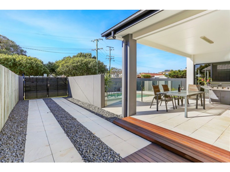 2 Barellen Avenue, Buddina QLD 4575