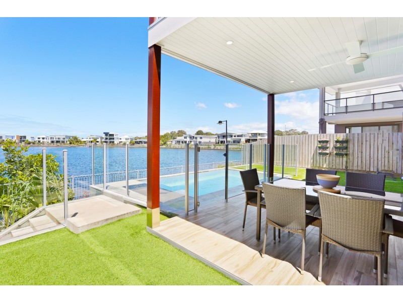 10 Reflection Crescent, Birtinya QLD 4575