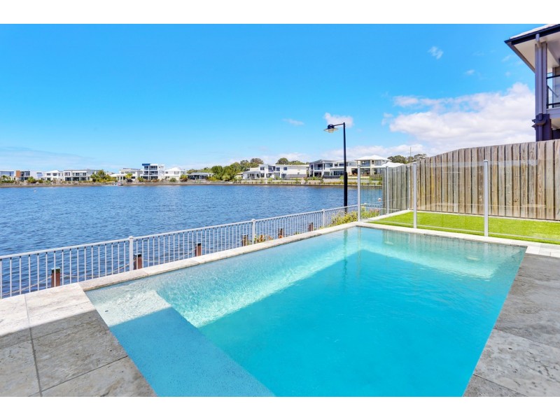 10 Reflection Crescent, Birtinya QLD 4575