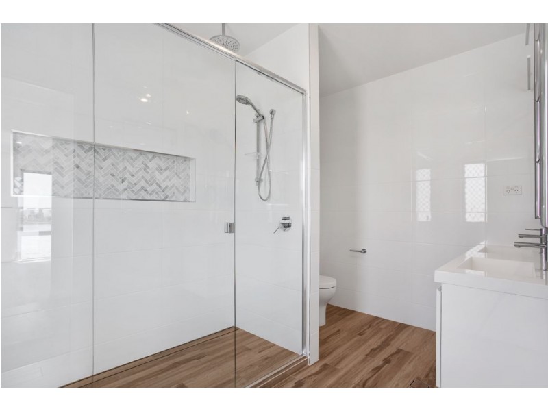 10 Reflection Crescent, Birtinya QLD 4575