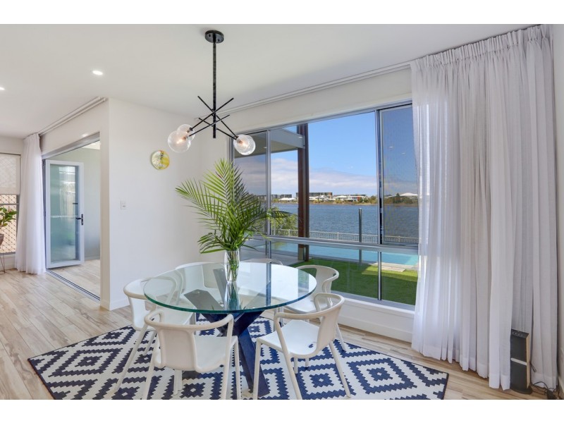 10 Reflection Crescent, Birtinya QLD 4575