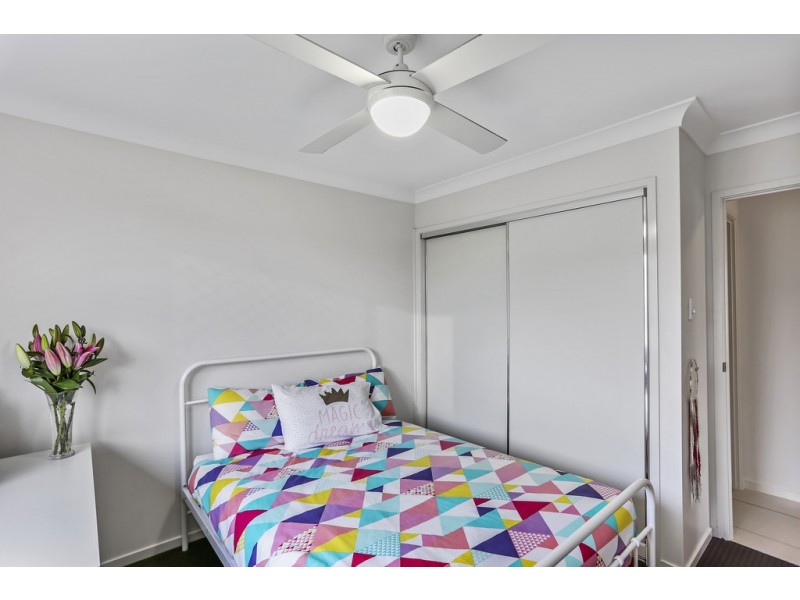 26 Sandstone Way, Little Mountain QLD 4551