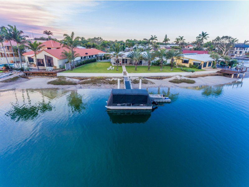 36 Aroona Avenue, Buddina QLD 4575