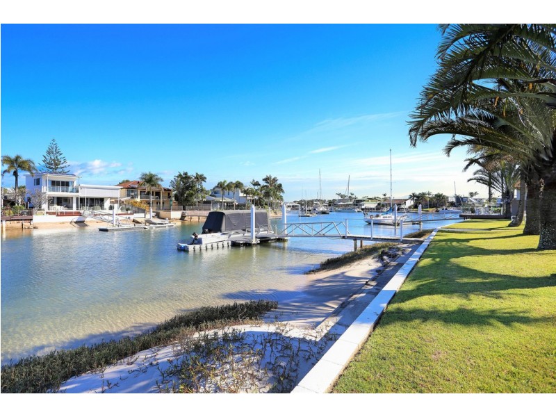 36 Aroona Avenue, Buddina QLD 4575