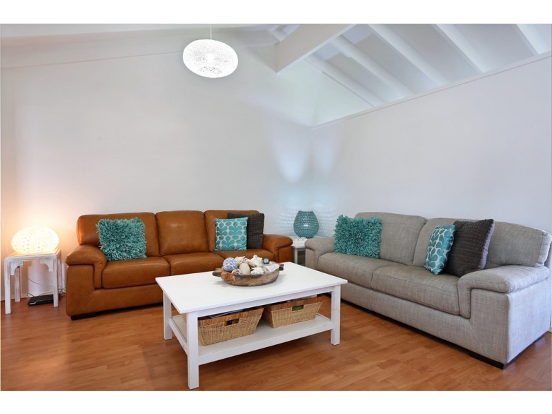 36 Aroona Avenue, Buddina QLD 4575