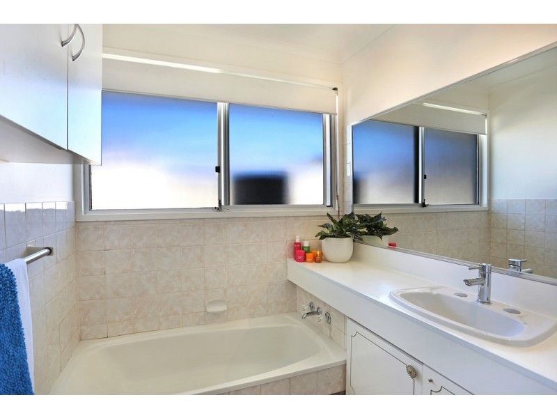 36 Aroona Avenue, Buddina QLD 4575