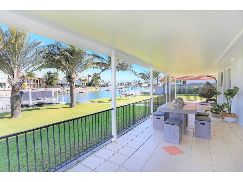 36 Aroona Avenue, Buddina QLD 4575