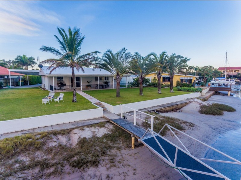 36 Aroona Avenue, Buddina QLD 4575