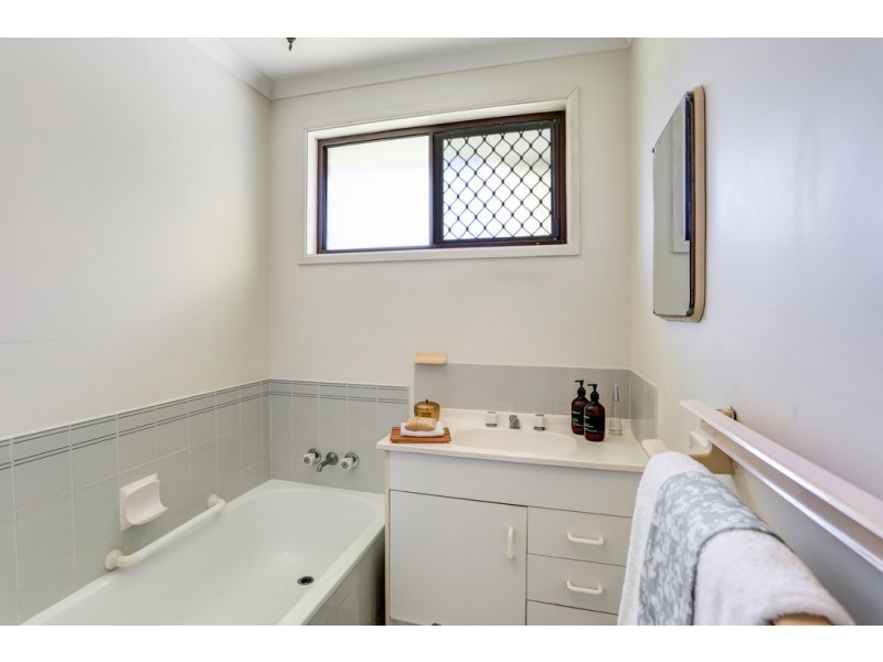 11 Ilumba Street, Buddina QLD 4575