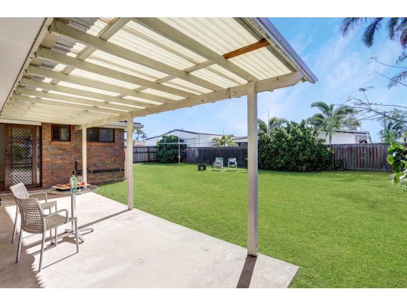 11 Ilumba Street, Buddina QLD 4575