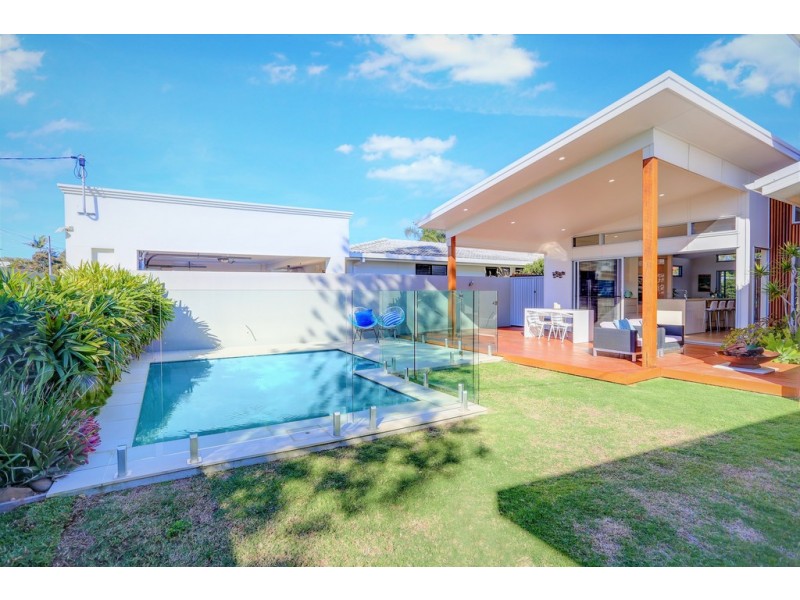 18 Mawarra Street, Buddina QLD 4575