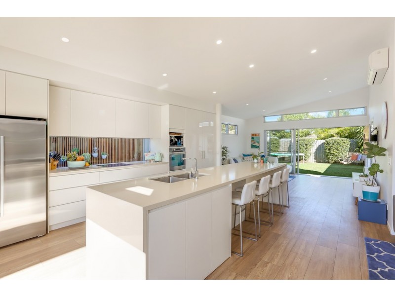 18 Mawarra Street, Buddina QLD 4575