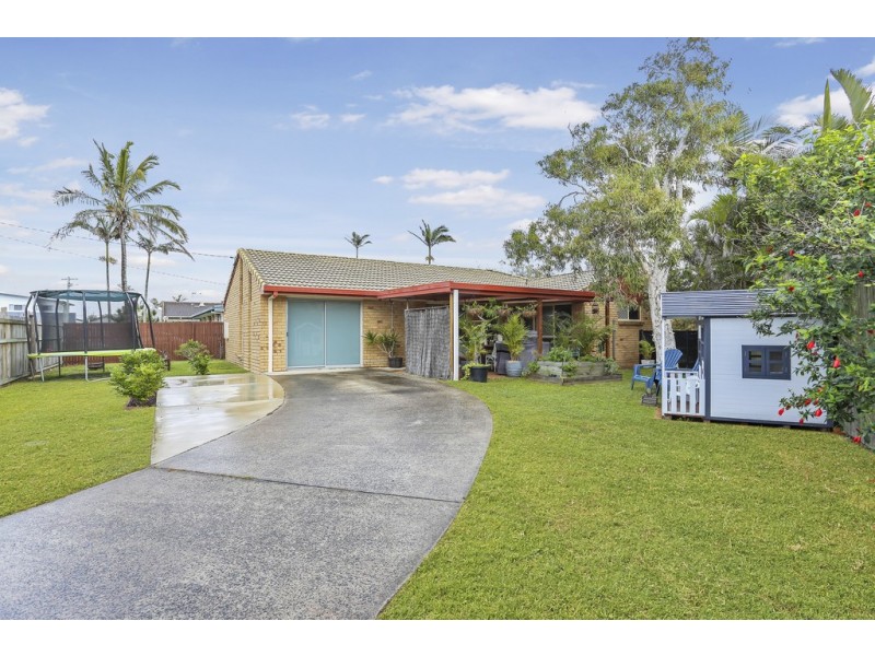 6 Arunta Street, Buddina QLD 4575