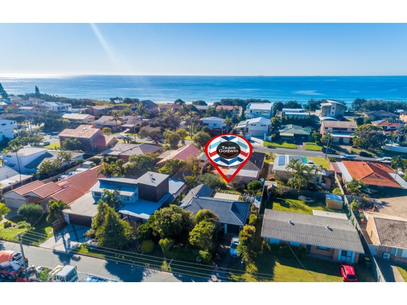 5 Dalpura Street, Buddina QLD 4575