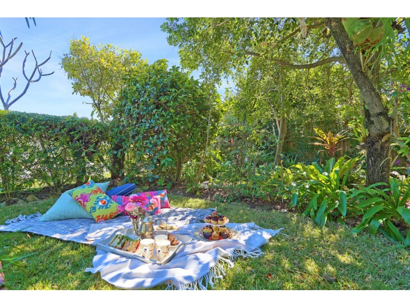 5 Dalpura Street, Buddina QLD 4575