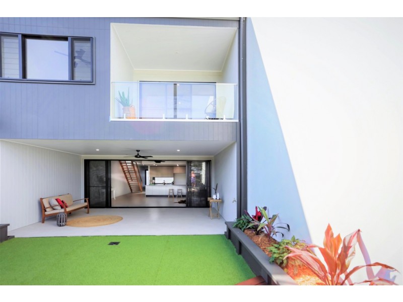 5 Osborne Circuit, Maroochydore QLD 4558